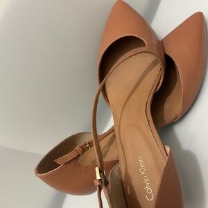 Calvin Klein Women's New Caramel Leather Size 11
